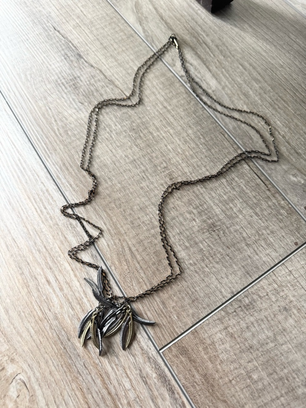 Multi-Leaf Pendant Necklace in Mixed Metal Tones